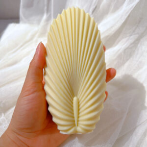 sea shell candle